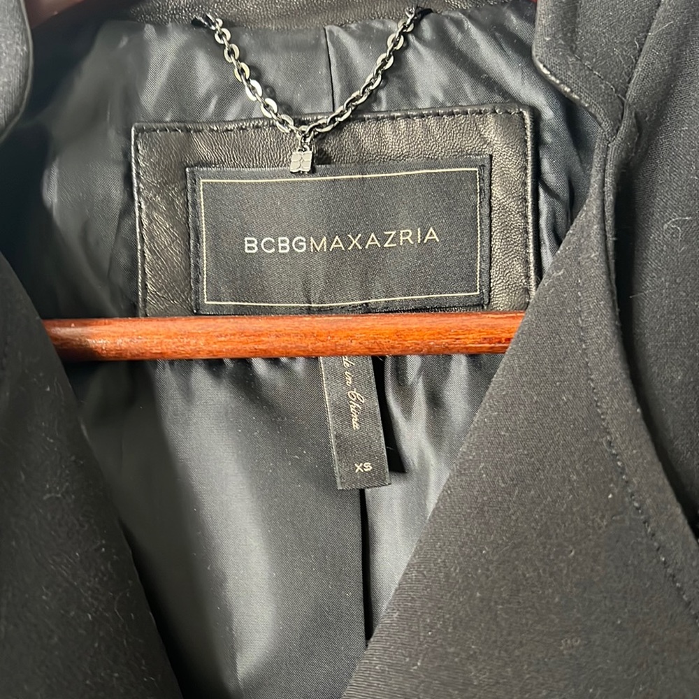 BCBG XS Women’s Bomber jacket